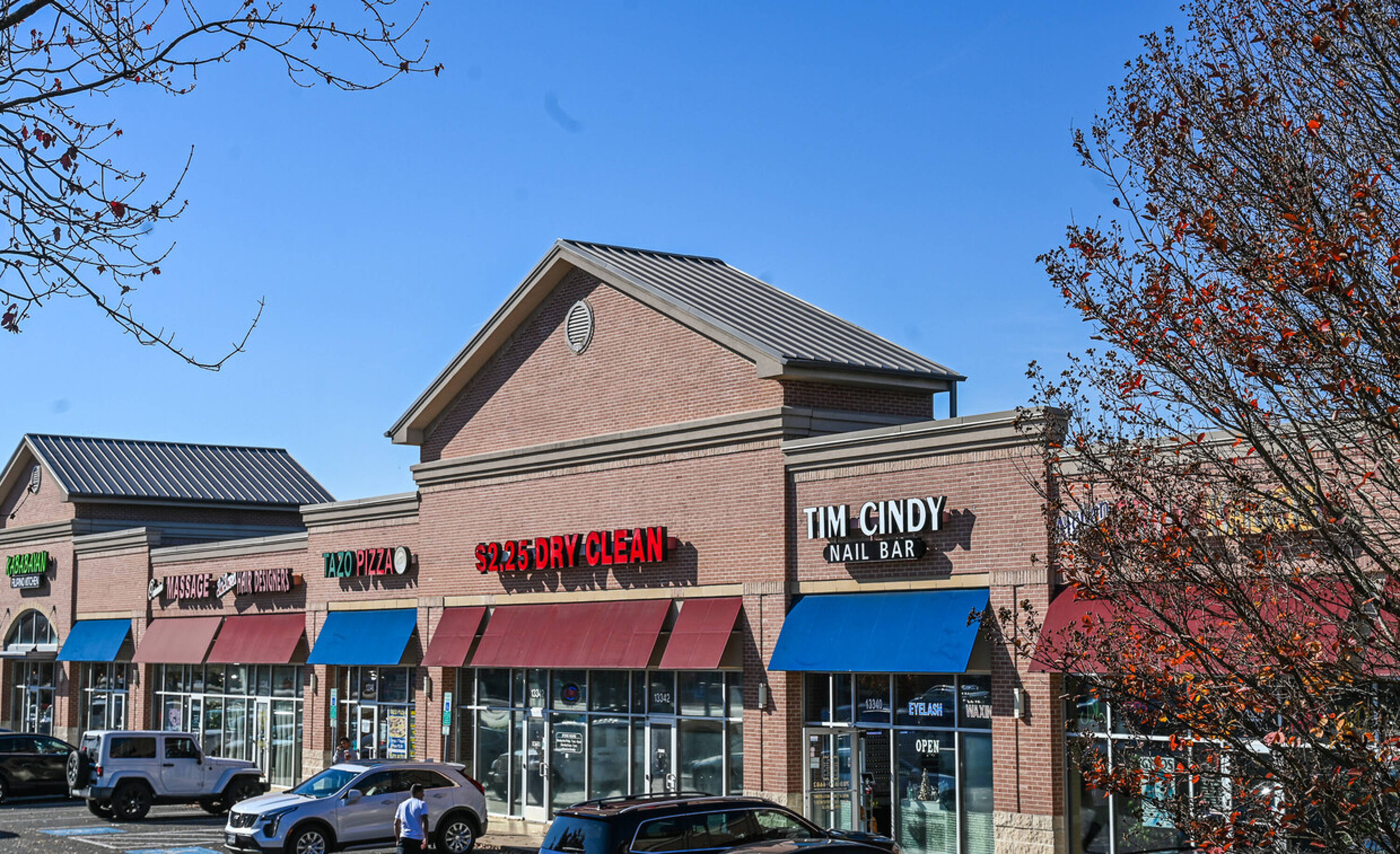 13350 Minnieville Rd, Woodbridge, VA 22192