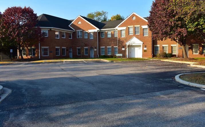 Pictures of Office property located at 1831 Forest Dr, Annapolis, MD 21401 for lease - image #1