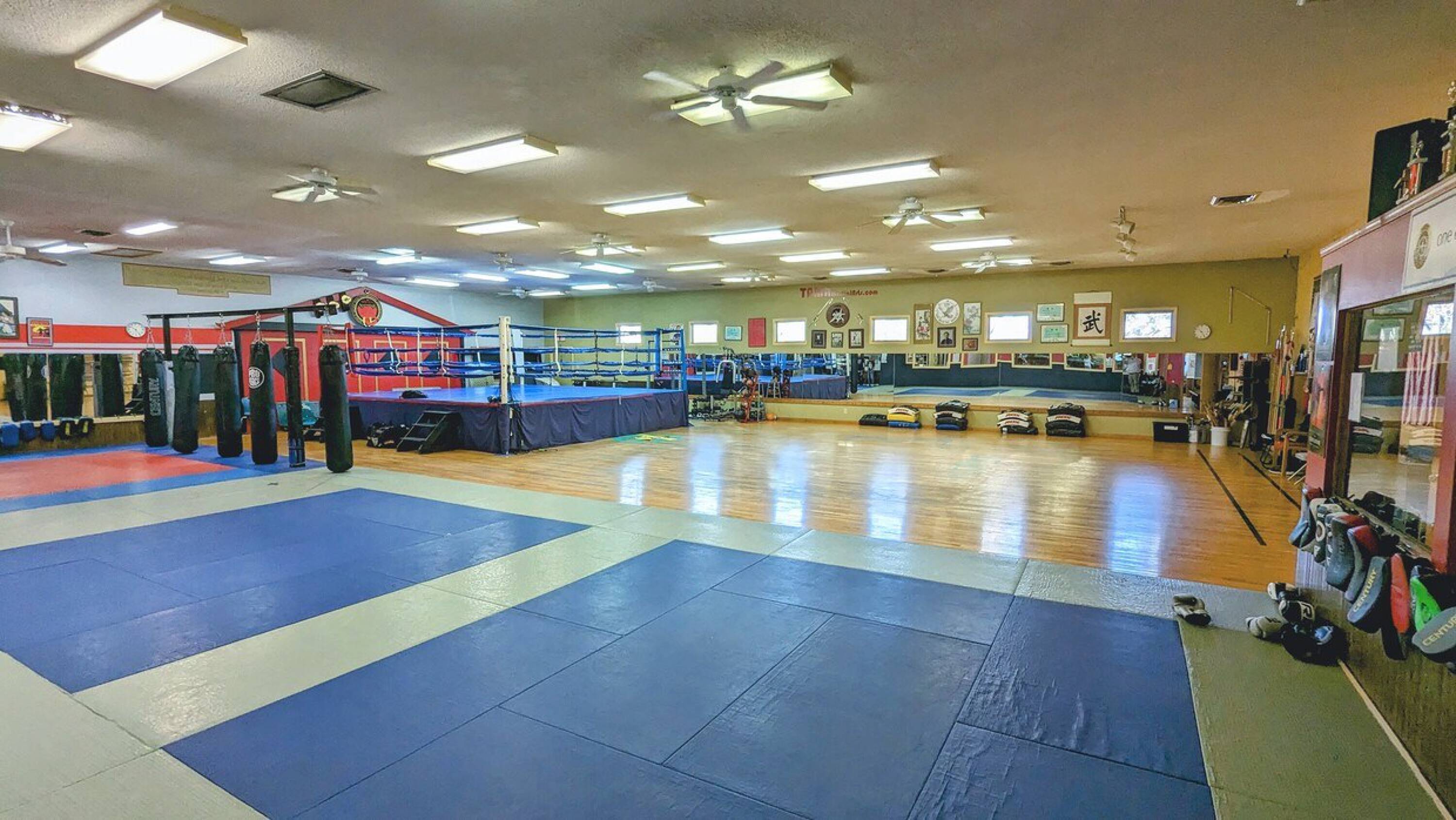 1753 Woodman Dr, Dayton, OH 45420