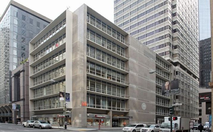 Pictures of Retail property located at 160 Pine St, San Francisco, CA 94111 for lease - image #1