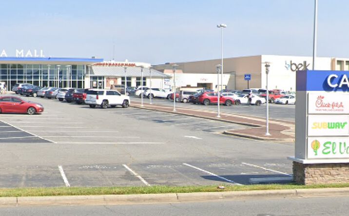 Pictures of Retail property located at 1480 Concord Pkwy N, Concord, NC 28025 for lease - image #1