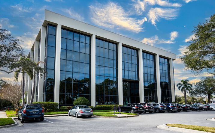 Pictures of Office property located at 9800 4th St N, St. Petersburg, FL 33702 for lease - image #1