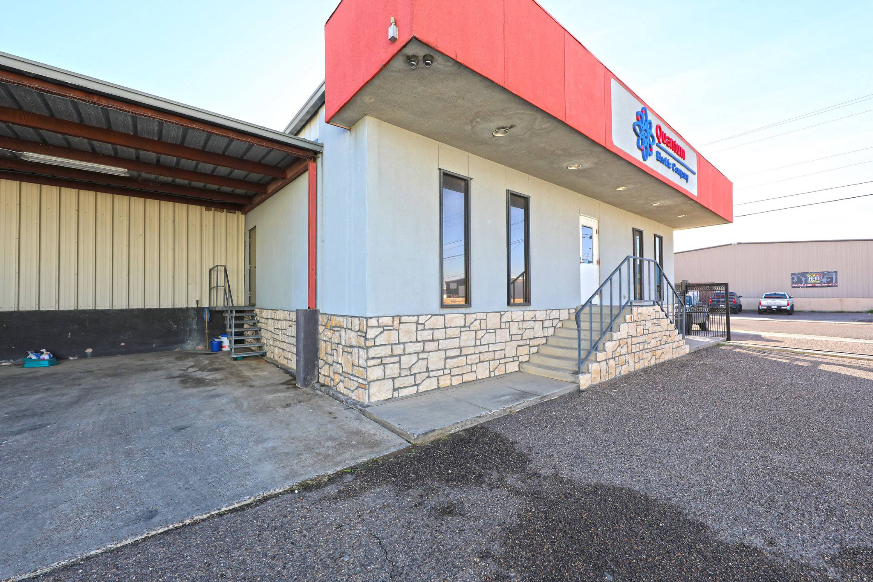 5809 East Dr, Laredo, TX 78041 | Crexi.com