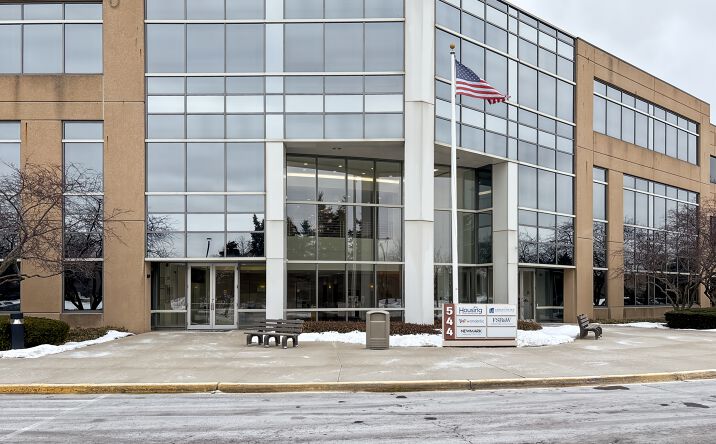 Pictures of Office property located at 544 Lakeview Pkwy, 1st Floor, Vernon Hills, IL 60061 for lease - image #1