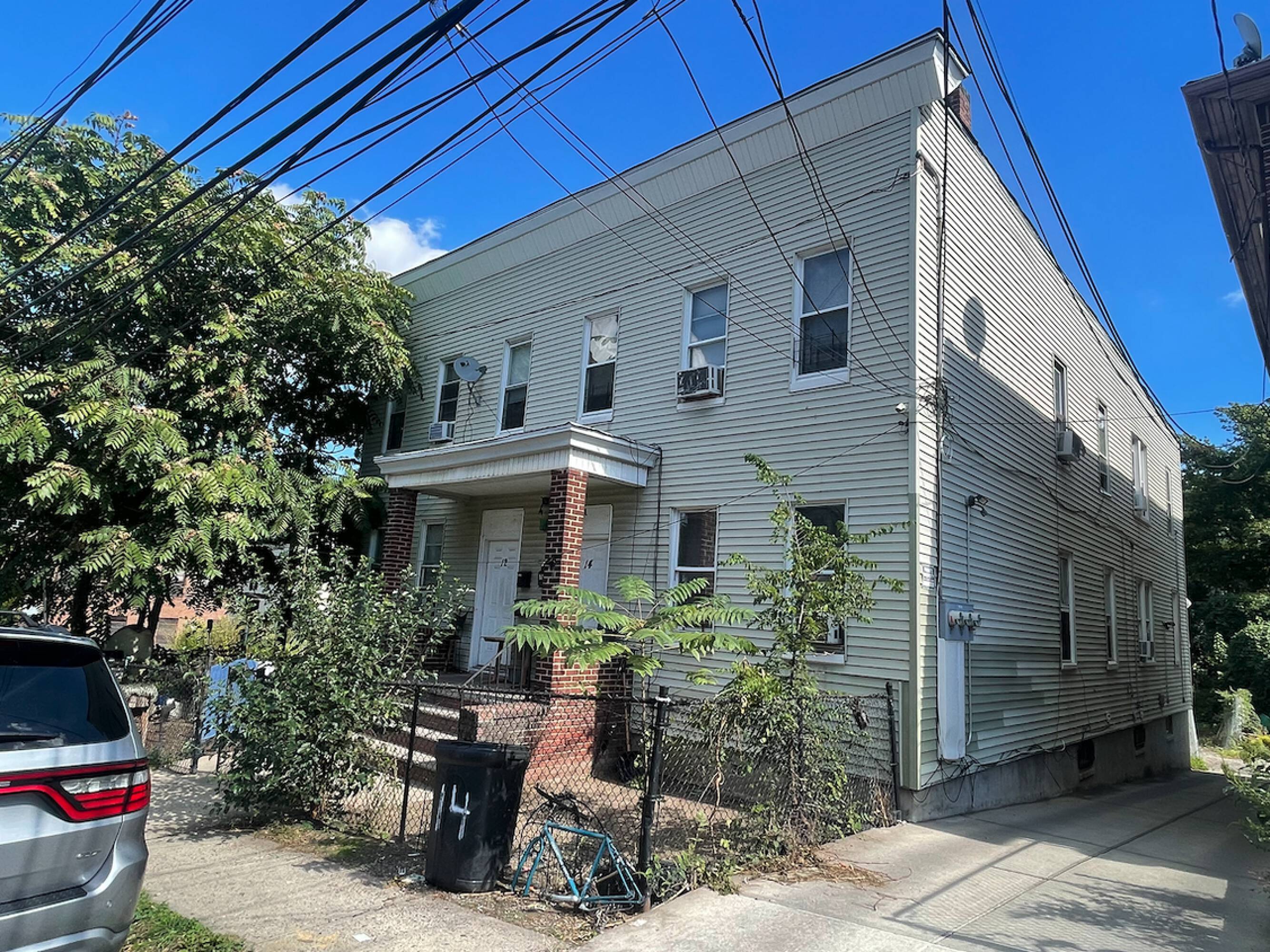 12 Castleton Ave, Staten Island, NY 10301 | Crexi.com