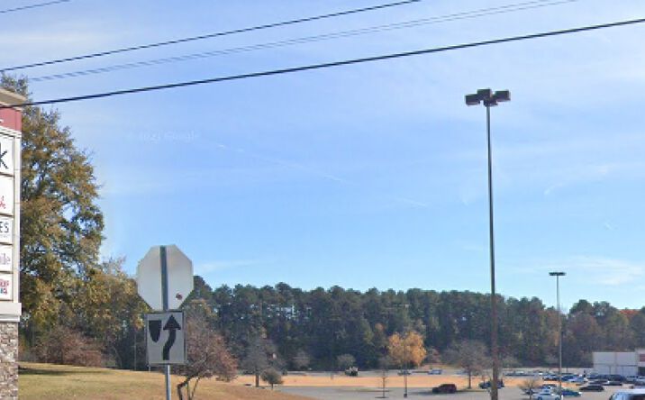Pictures of Retail, Land property located at 816 Walnut Square Blvd, Dalton, GA 30721 for lease - image #1