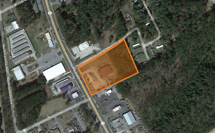 Pictures of Retail, Land, Restaurant property located at 365 S Columbia Ave, Rincon, GA 31326 for lease - image #1