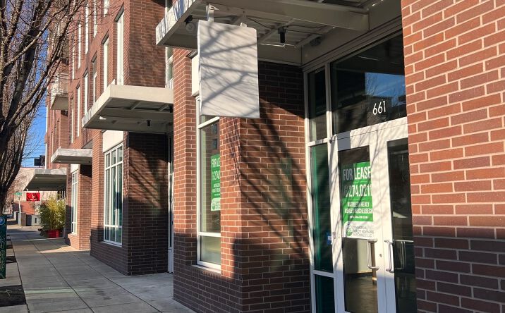 Pictures of Retail, Restaurant property located at 661 SE Belmont St, Portland, OR 97214 for sales - image #1
