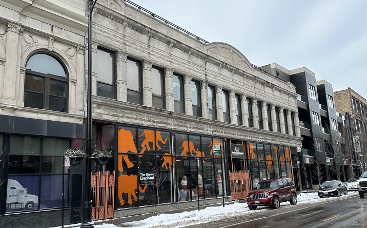 Pictures of Retail, Office, Restaurant property located at 3020 N Lincoln Ave, Chicago, IL 60657 for sales - image #1