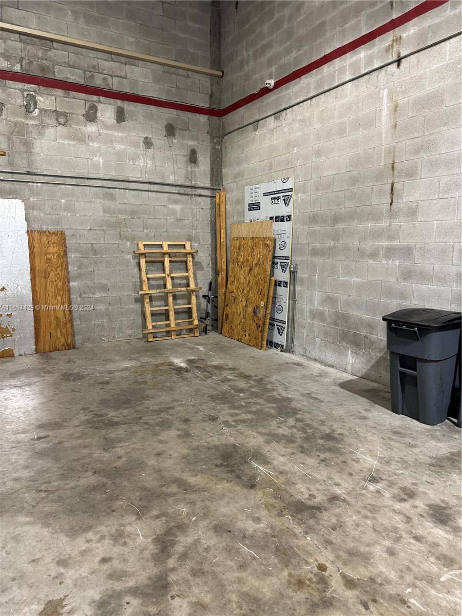 2385 Arthur Ave 85 - thge34c