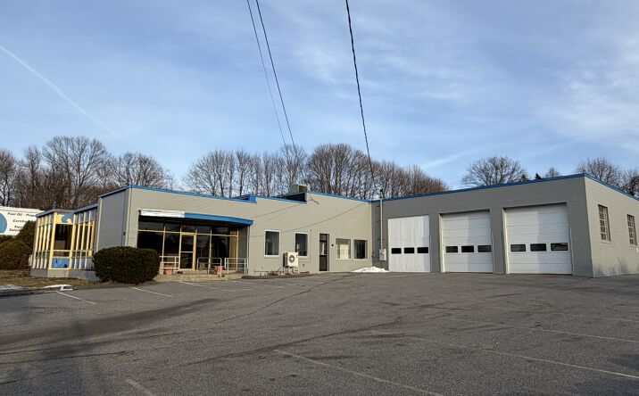 Pictures of Retail, Industrial property located at 172 Main St, South Portland, ME 04106 for lease - image #1