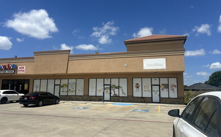 Pictures of Retail, Office, Special Purpose property located at 5201 Trimmier Rd, Killeen, TX 76542 for lease - image #1