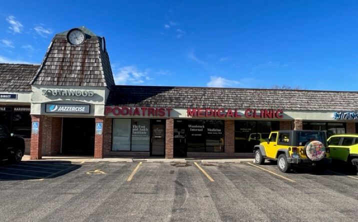 Pictures of Office property located at 1664 S Eastwood Dr, Woodstock, IL 60098 for lease - image #1