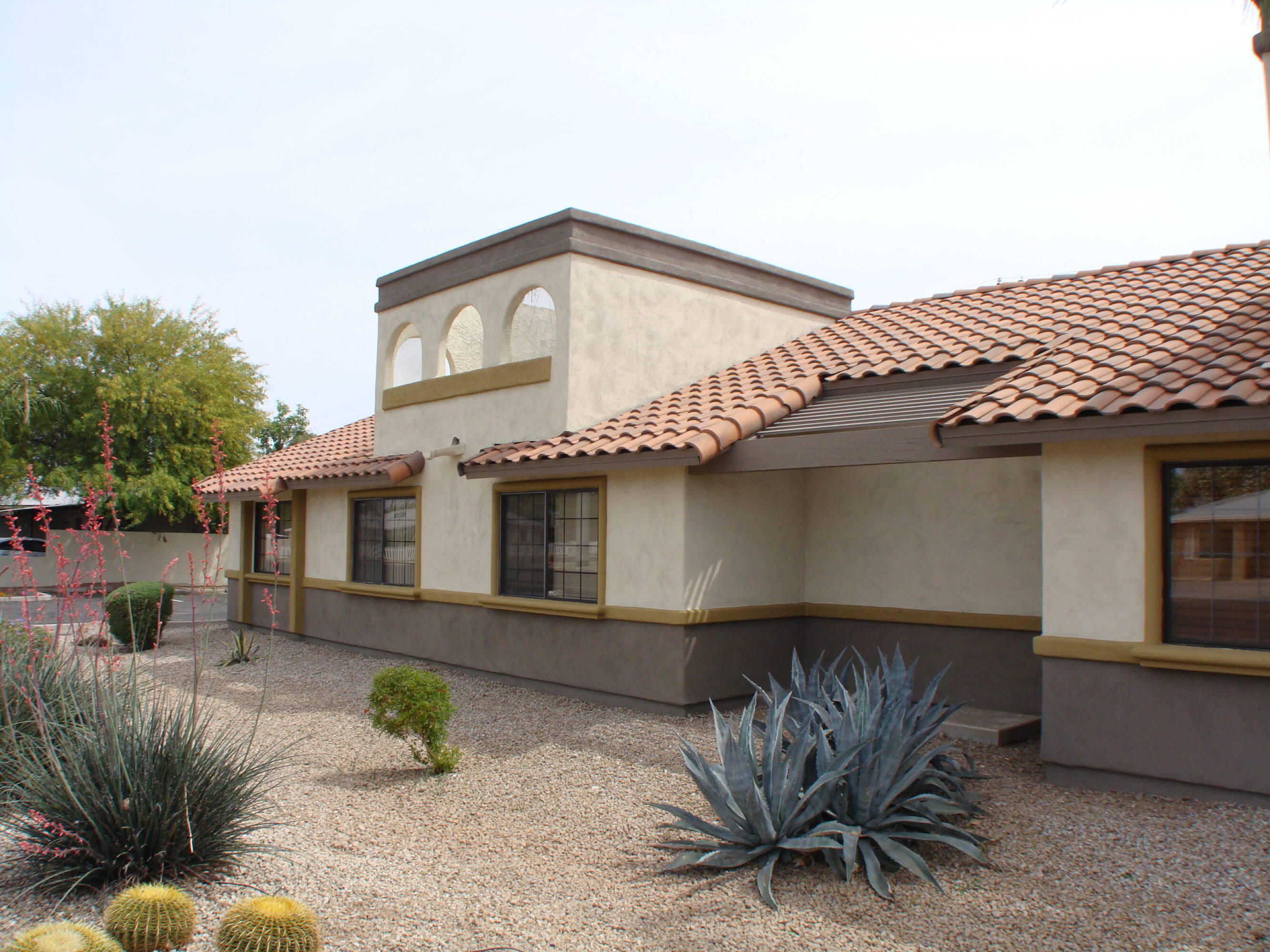 555 W University Dr, Mesa, AZ 85201 | Crexi.com