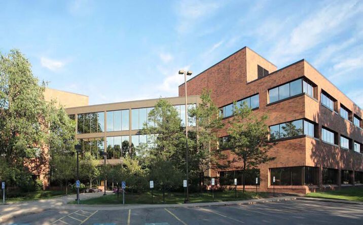 Pictures of Office property located at 6000 Parkland Blvd, Mayfield Heights, OH 44124 for lease - image #1