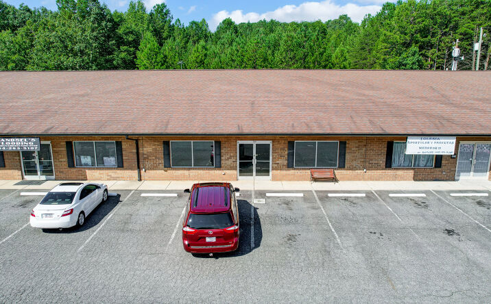 Pictures of Retail, Office property located at 532 South Highway 27, Stanley, NC 28164 for lease - image #1