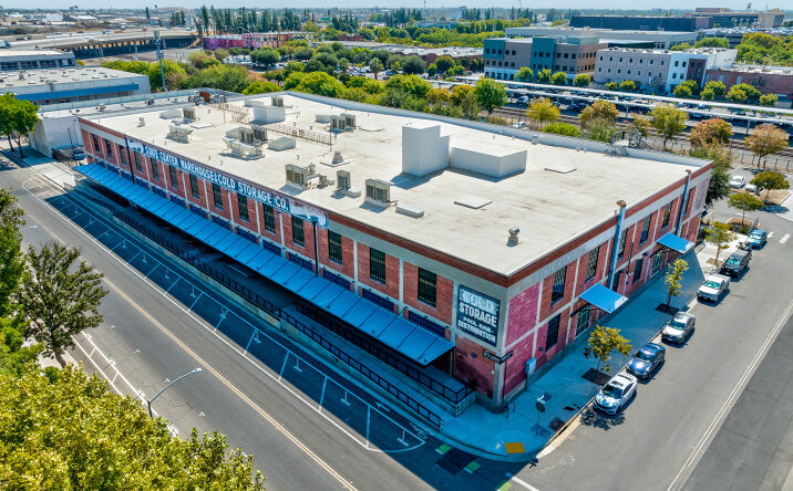 Pictures of Office property located at 747 R St, Fresno, CA 93721 for lease - image #1