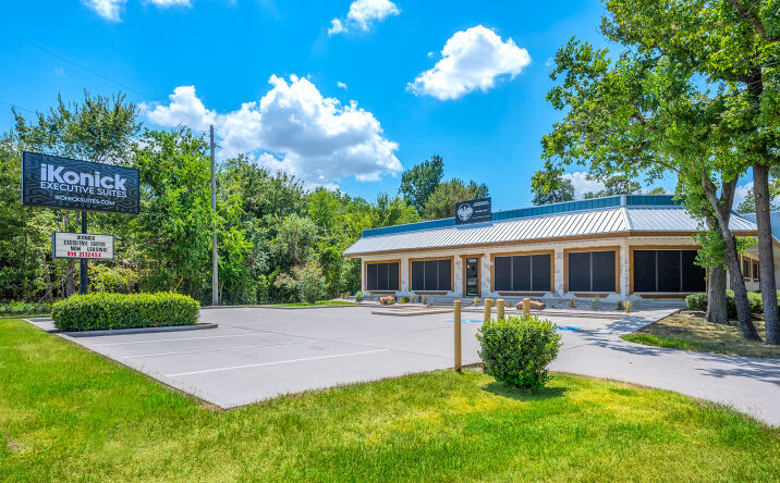Pictures of Office property located at 21755 I-45, Spring, TX 77388 for lease - image #1