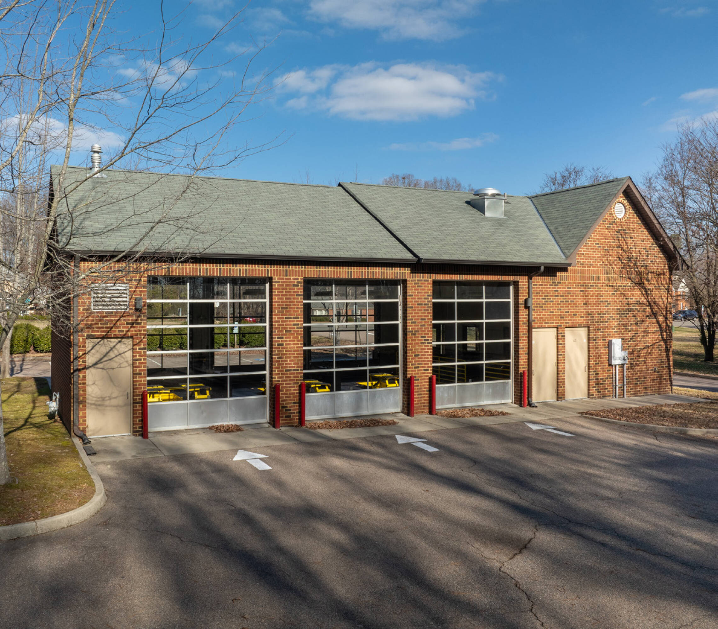 9215 Quioccasin Rd, Richmond, VA 23229