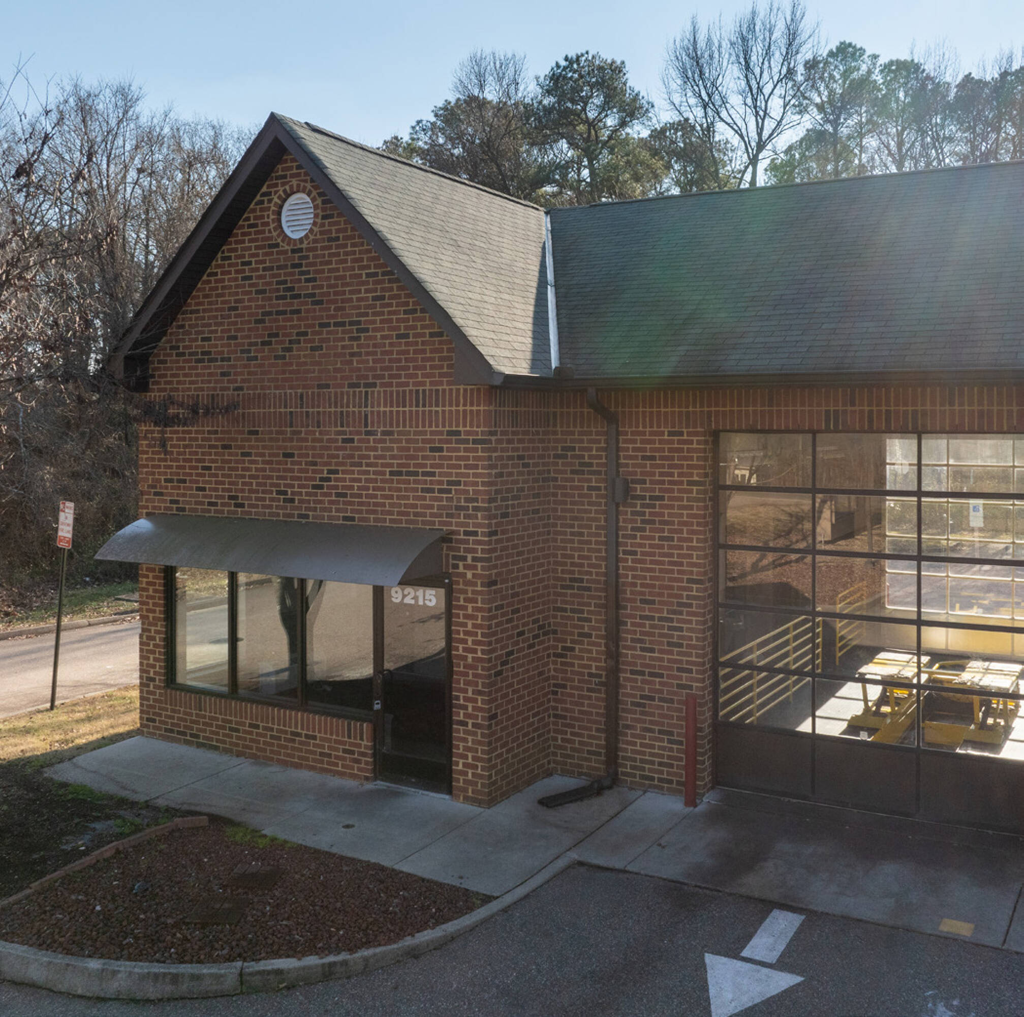 9215 Quioccasin Rd, Richmond, VA 23229