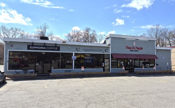 Pictures of Retail property located at 353 Great Rd, Bedford, MA 01730 for lease - image #1