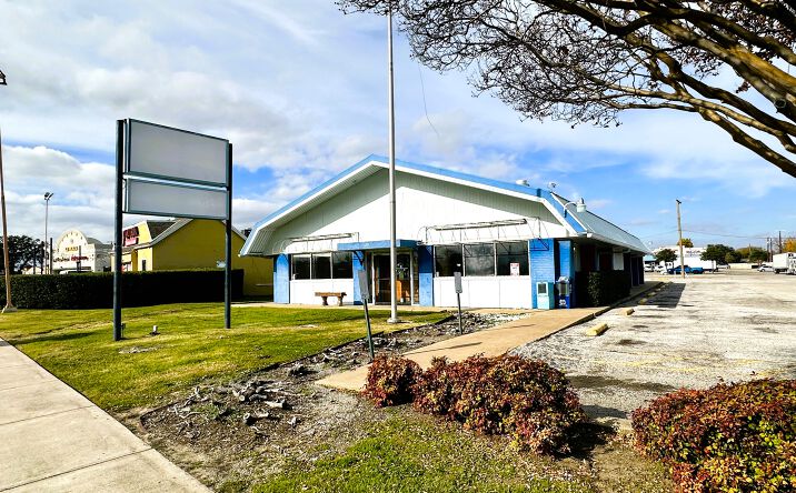 Pictures of Retail, Office, Restaurant property located at 3317 W Walnut St, Garland, TX 75042 for lease - image \#1