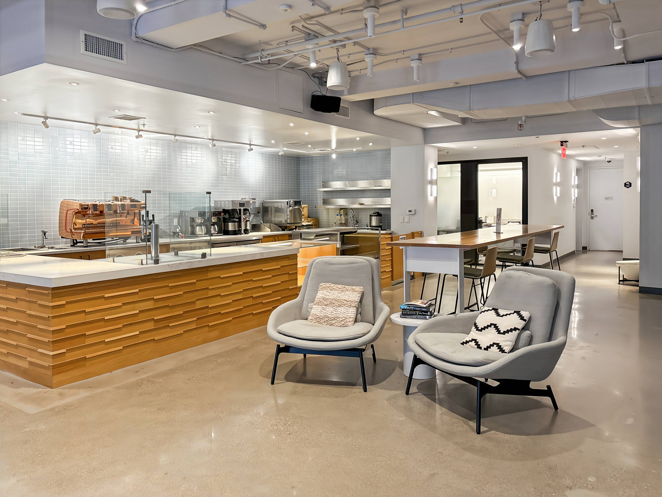 3257071
