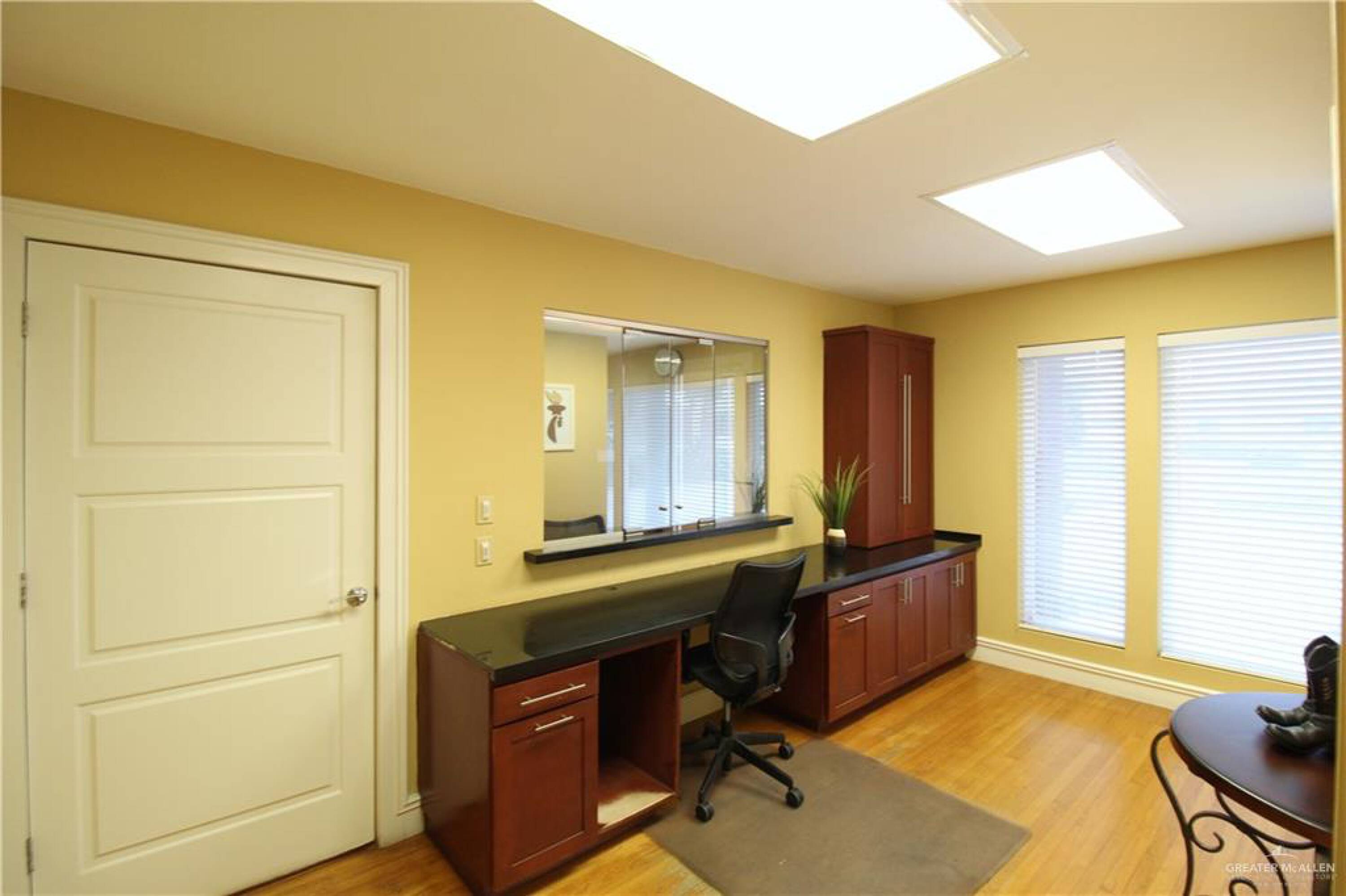 408 Lindberg Avenue, McAllen, TX 78501