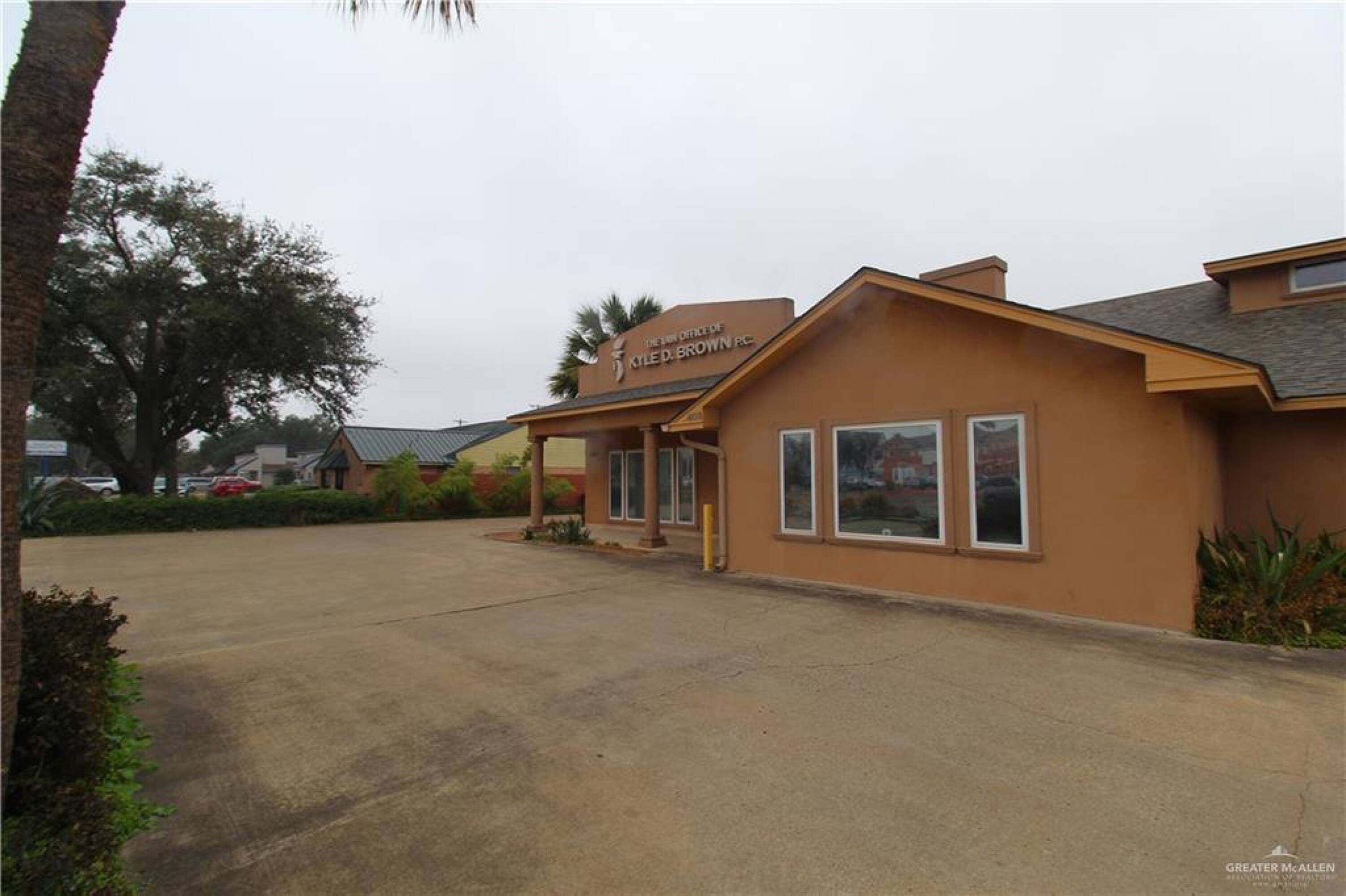 408 Lindberg Avenue, McAllen, TX 78501