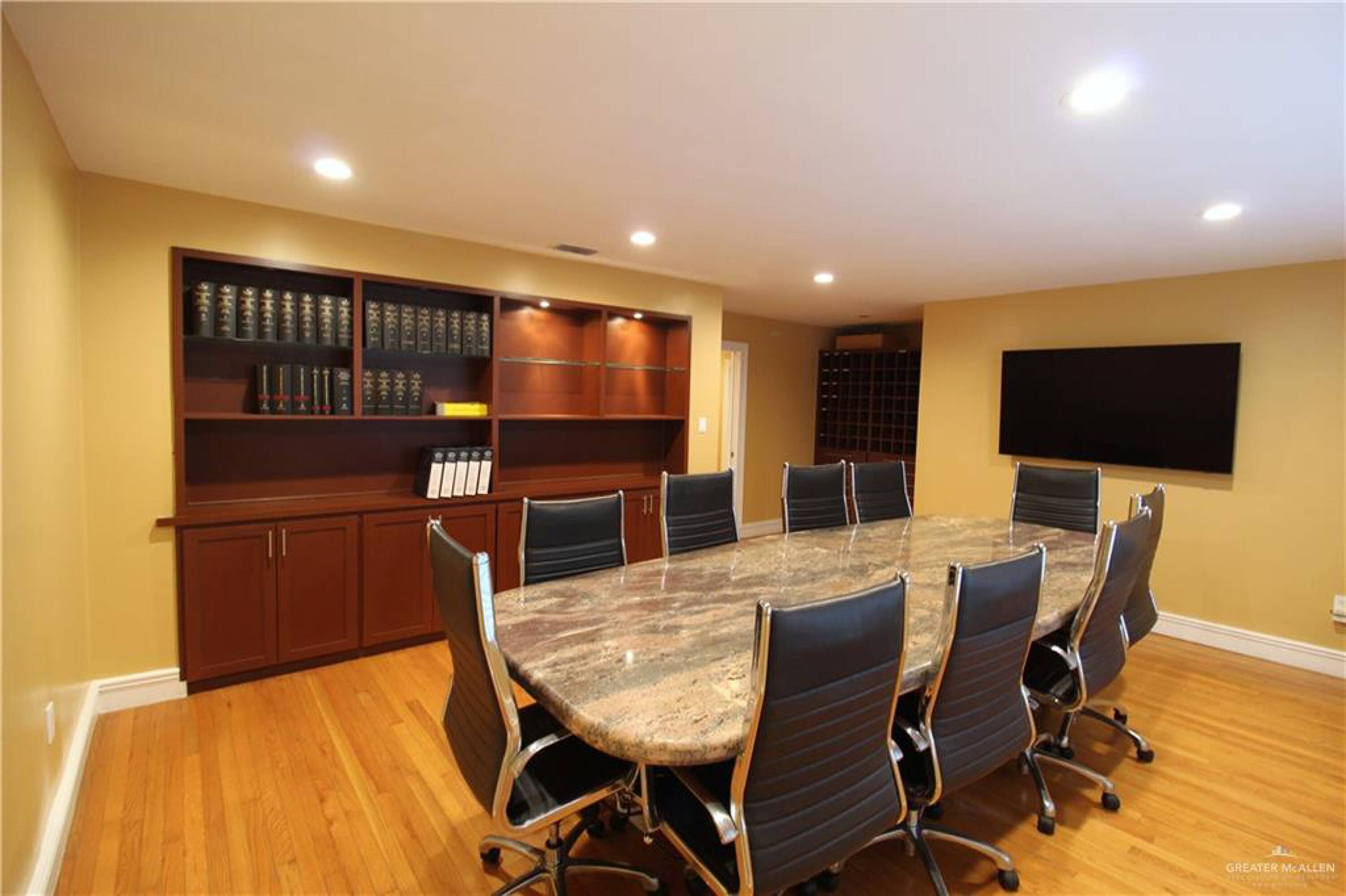 408 Lindberg Avenue, McAllen, TX 78501