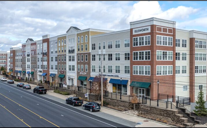Pictures of Retail, Office, Restaurant property located at 2545 Route 9, Malta, NY 12020 for lease - image #1