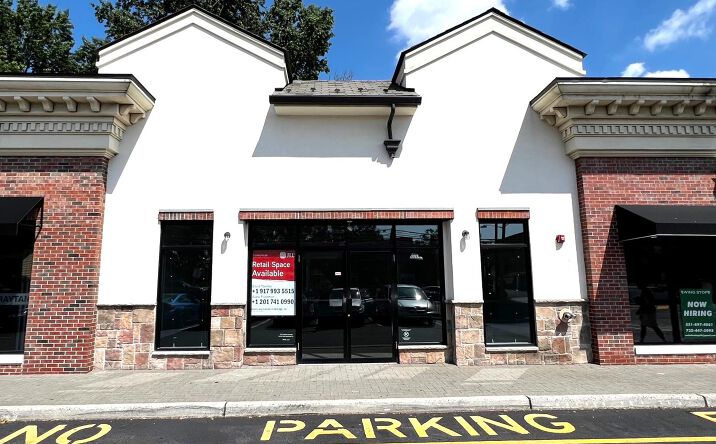 Pictures of Retail property located at 60 Essex St, Rochelle Park, NJ 07662 for lease - image #1