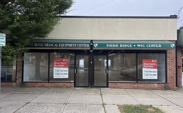 Pictures of Retail property located at 673-675 Westwood Ave, River Vale, NJ 07675 for lease - image #1