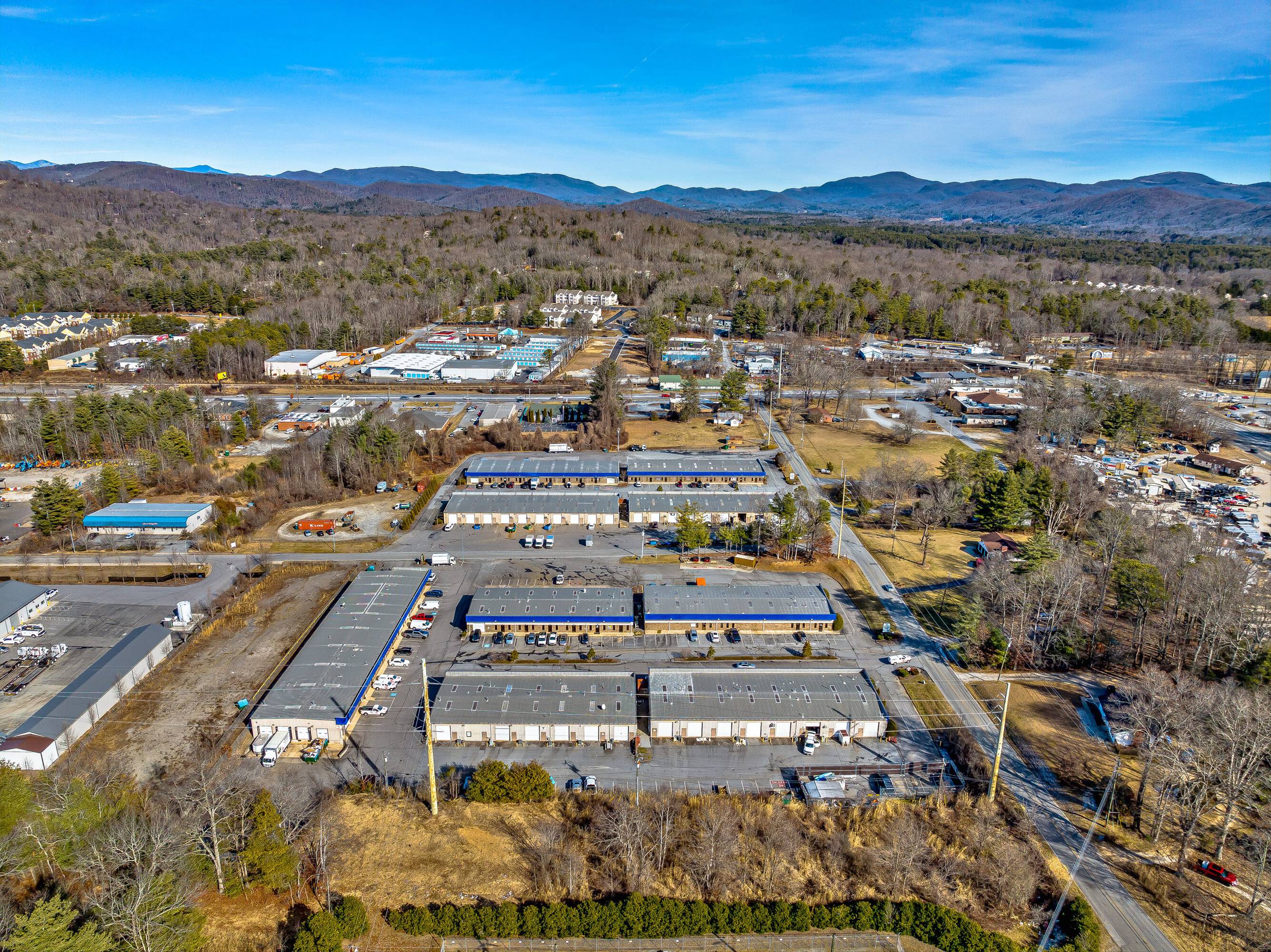 44 Buck Shoals Rd, Arden, NC 28704