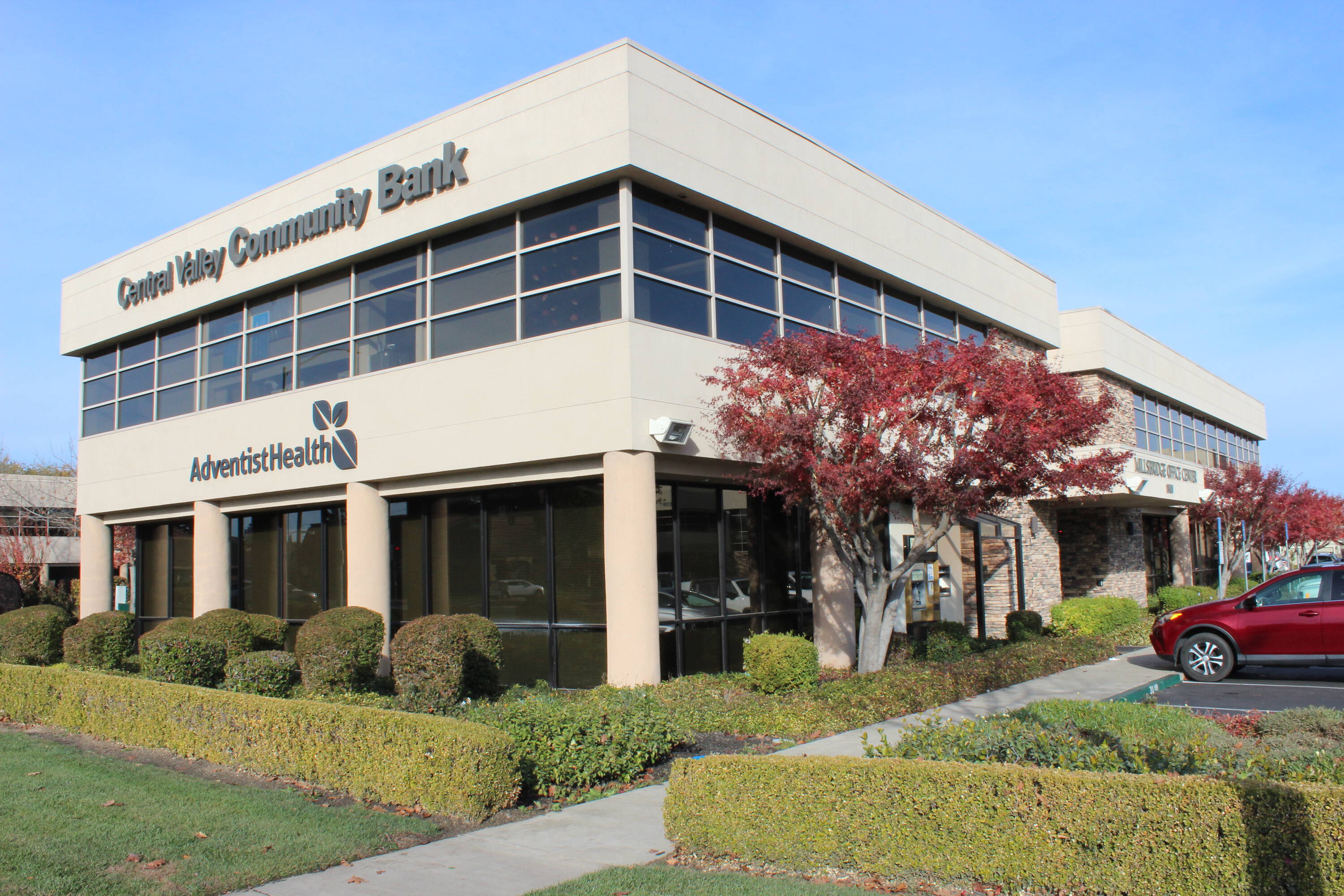 1901 W Kettleman Ln, Lodi, CA 95242