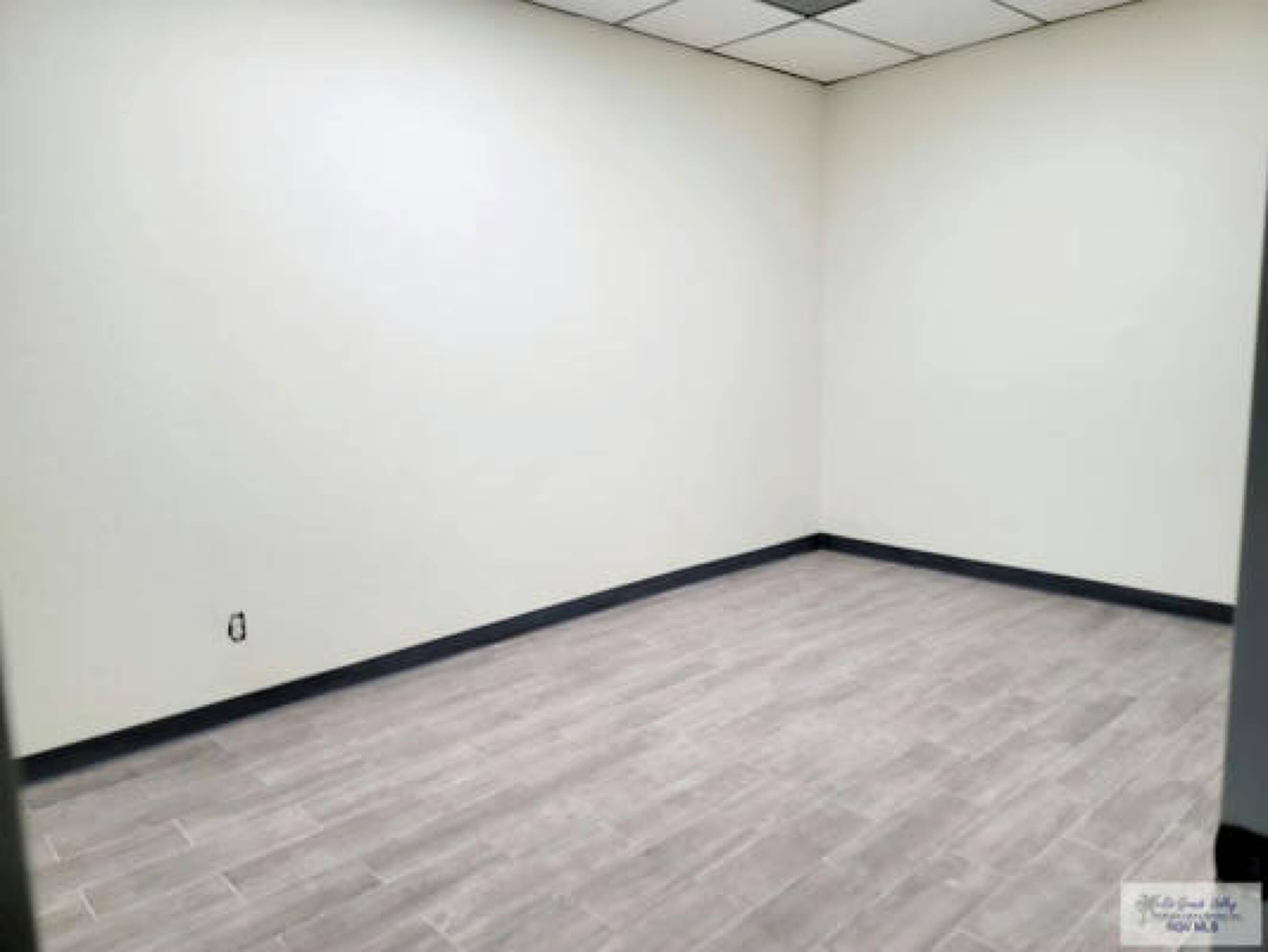 1092 E Los Ebanos Blvd, Brownsville, TX 78520