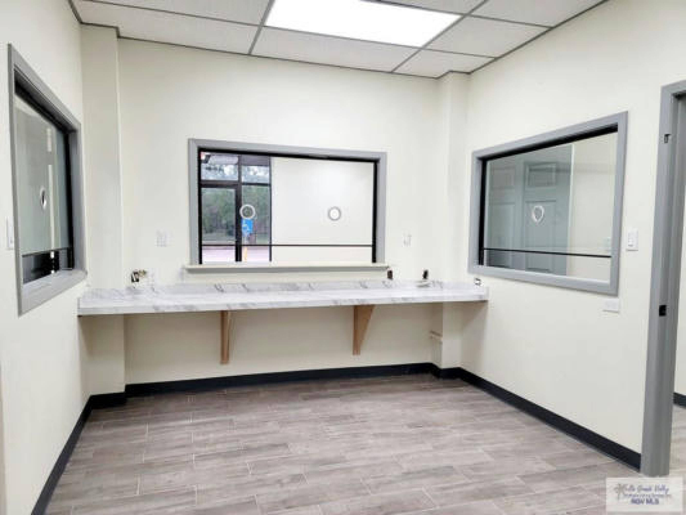 1092 E Los Ebanos Blvd, Brownsville, TX 78520