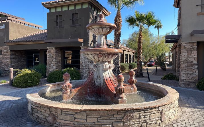 Pictures of Office property located at 9875 S Priest Dr, Tempe, AZ 85284 for lease - image #1
