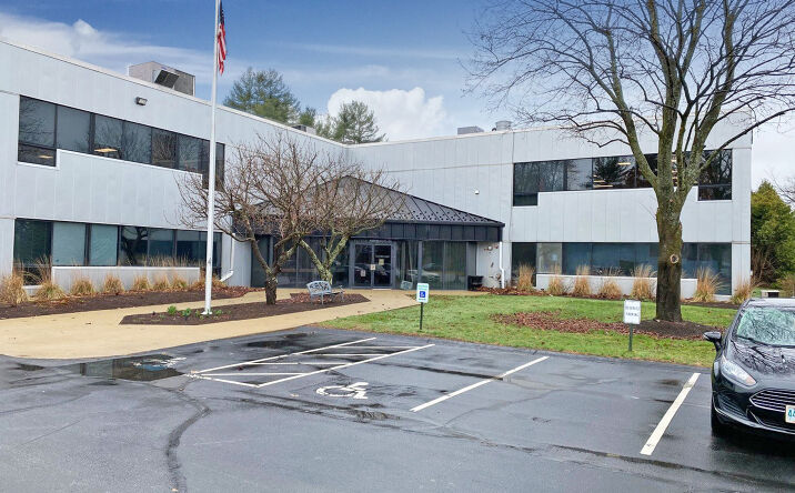 Pictures of Office property located at 316 Daniel Webster Hwy, Merrimack, NH 03054 for lease - image #1