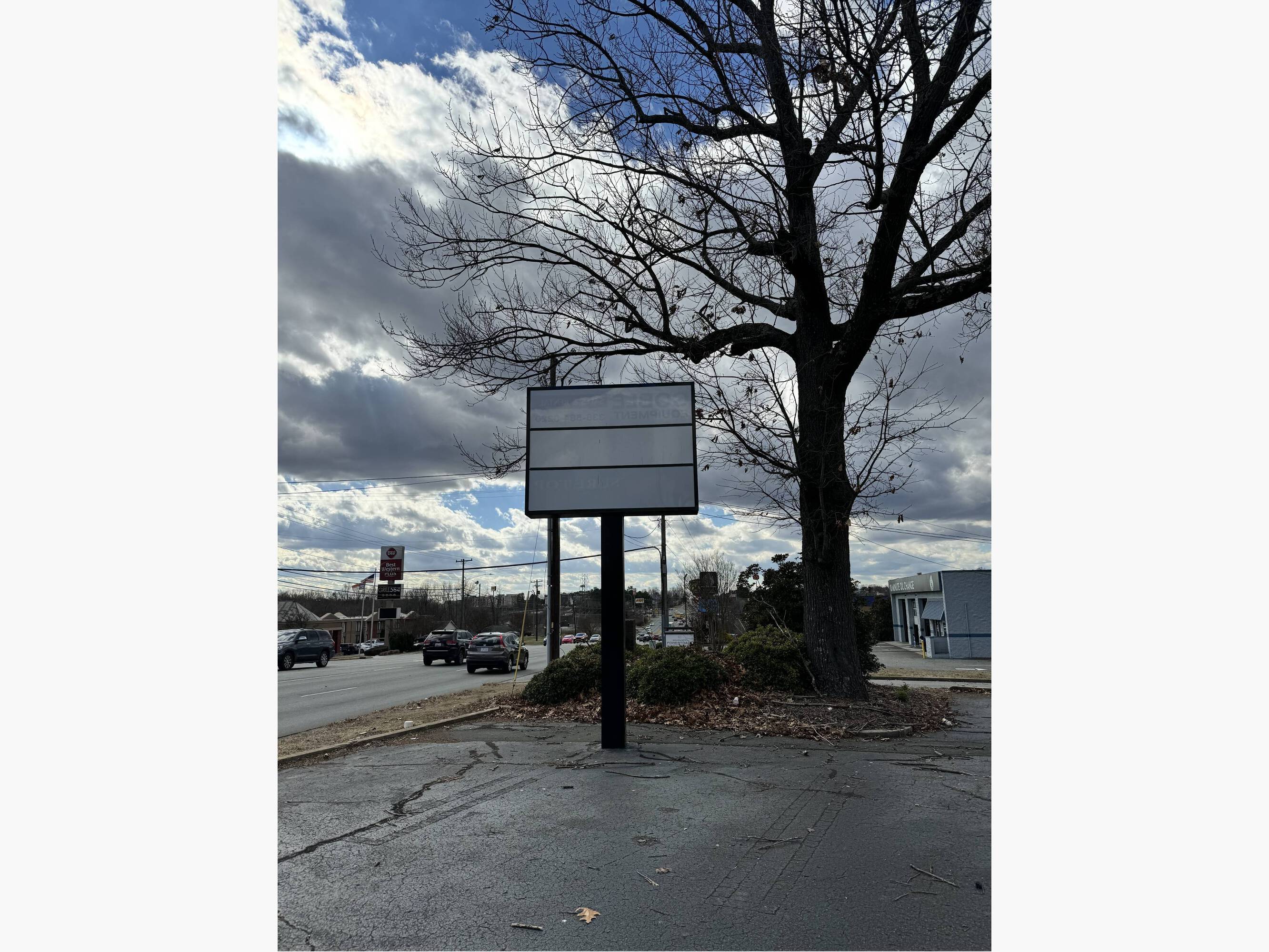 537 Huffman Mill Rd, Burlington, NC 27215