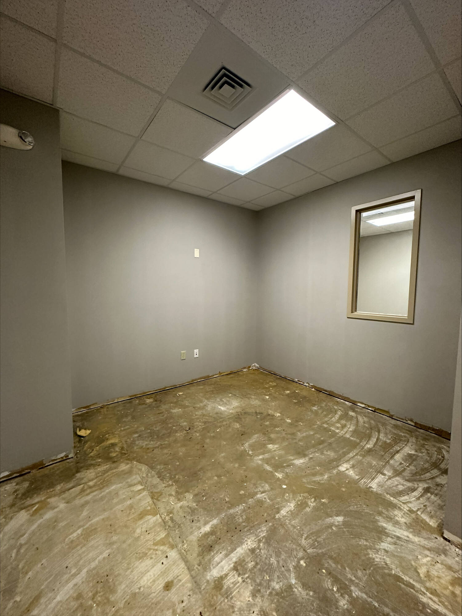 120 Monticello Ave, Williamsburg, VA 23185