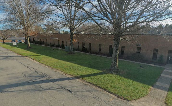Pictures of Industrial property located at 10 Craig Rd, Acton, MA 01720 for lease - image #1