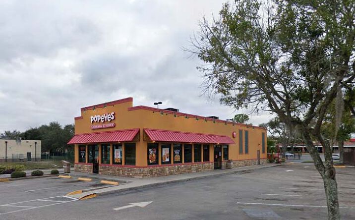 Pictures of Retail property located at 201 W Alexander St, Plant City, FL 33563 for lease - image #1