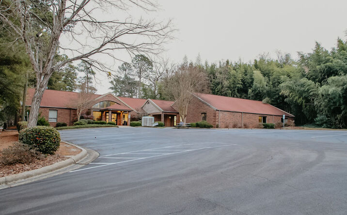 195 W Illinois Ave, Southern Pines, NC 28387 | Crexi.com