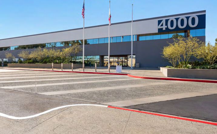 Pictures of Industrial property located at 4000 Ruffin Rd, San Diego, CA 92123 for lease - image #1