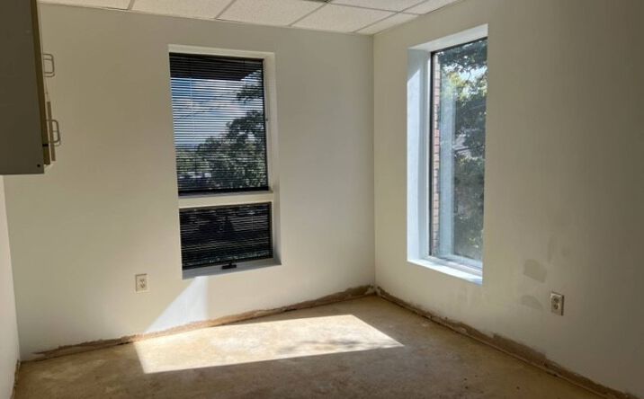 Pictures of Office property located at 171 Grandview Ave, Waterbury, CT 06708 for lease - image #1