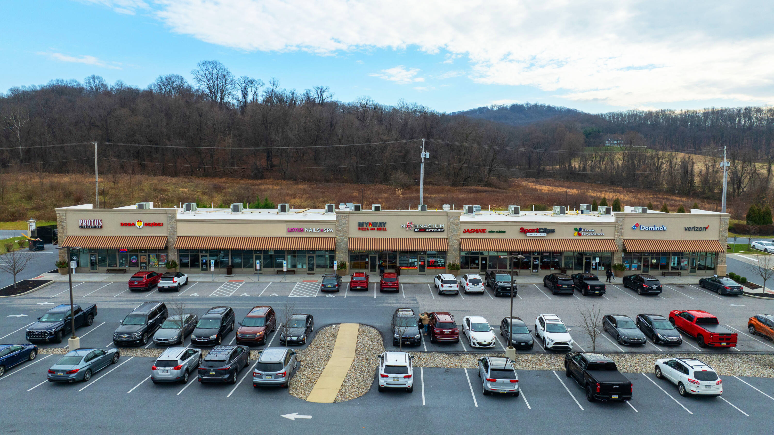 777 Middletown Rd, Hummelstown, PA 17036