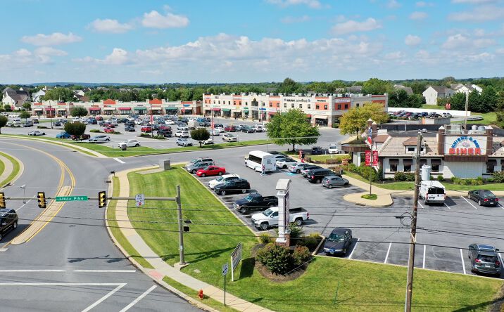 Pictures of Retail property located at 235-245 Bloomfield Dr, Lititz, PA 17543 for lease - image #1