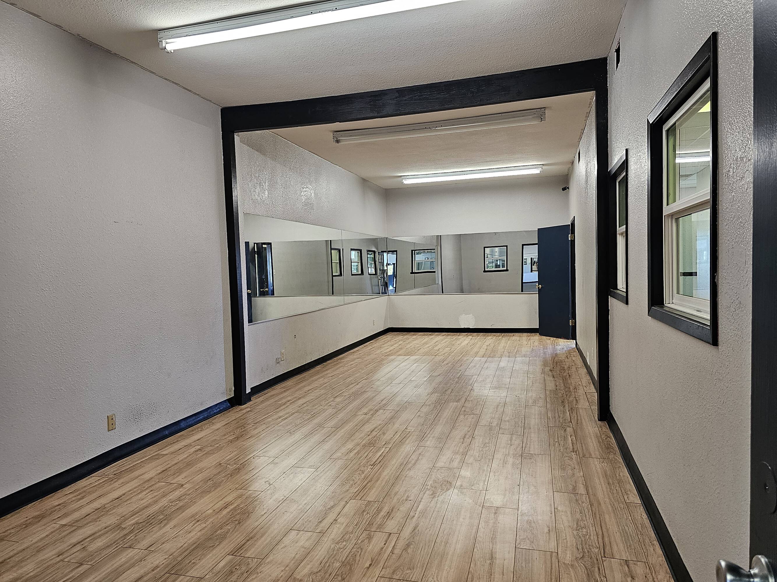 8050 Buffalo Gap Rd, Abilene, TX 79606