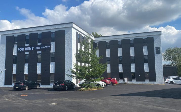 1600 Vauxhall Rd, Union, NJ 07083